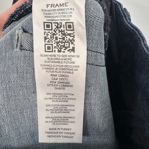 FRAME DENIM NWT Le Crop Mini Boot in Dante Dark Wash // 24